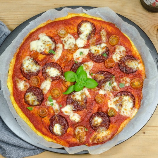 Polenta pizza recept
